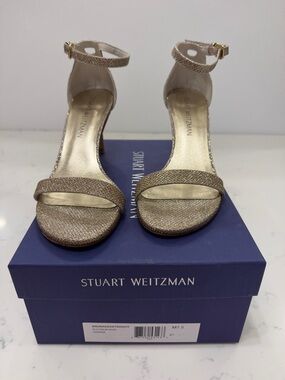 Stuart Weitzman nunaked straight sandal